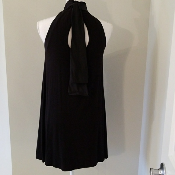 AIKO DRESS - Picture 2 of 5